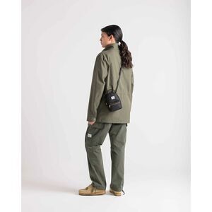 NEW Herschel Supply Co. Nova Black Crossbody 1.5 L 7”x5”x2”